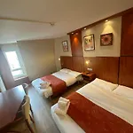 Hotel Victoria